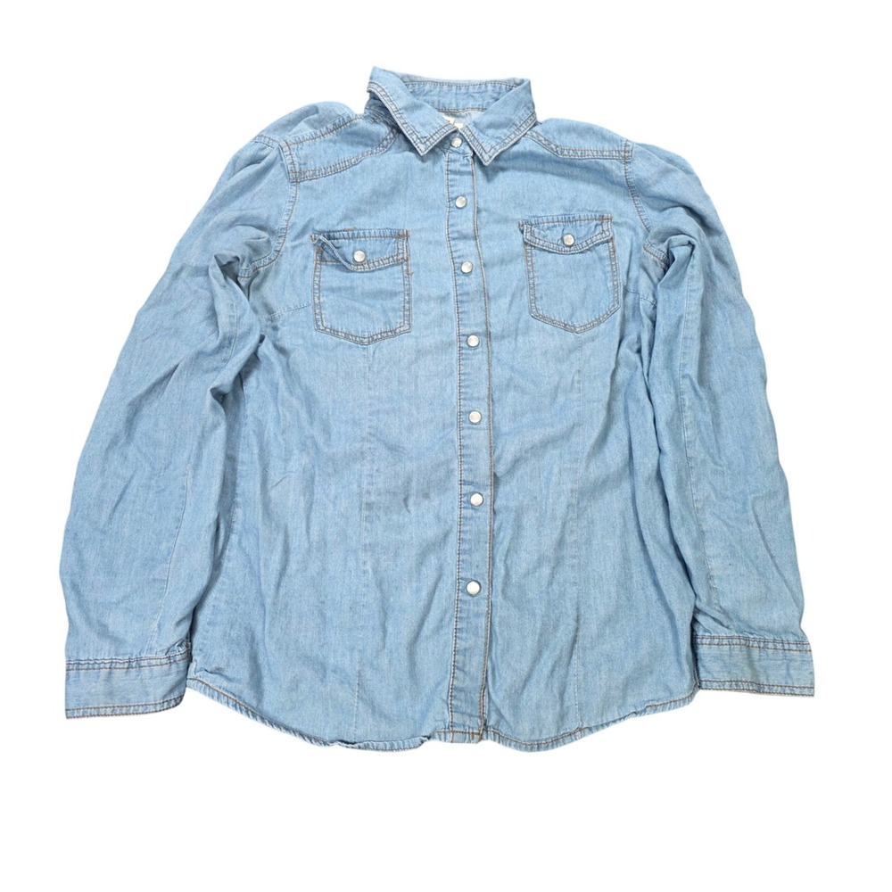 Marci‎ Button Down Shirt Women's Size L Blue Light Wash Denim Cotton Long Sleeve